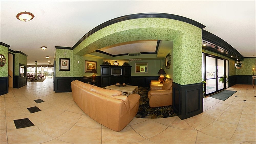 Imagen de los interiores del Hotel Quality Inn and Suites On The Beach. Foto 12