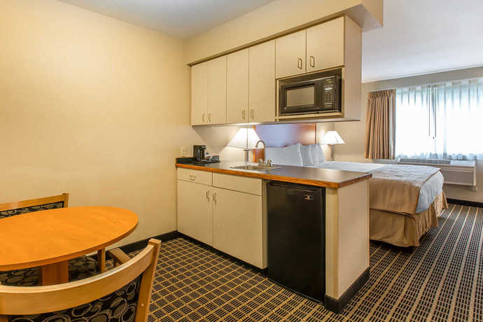 Imagen de la habitación del Hotel Quality Inn and Suites On The River. Foto 4