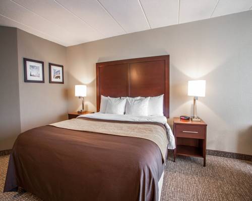 Imagen de la habitación del Hotel Quality Inn and Suites Orland Park - Chicago. Foto 8