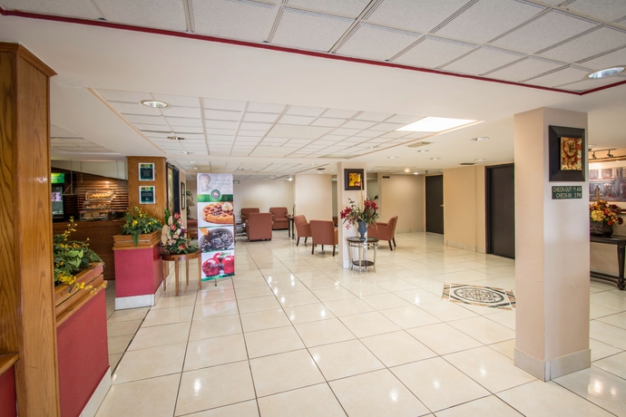 Imagen de los interiores del Hotel Quality Inn and Suites Orlando Airport. Foto 10