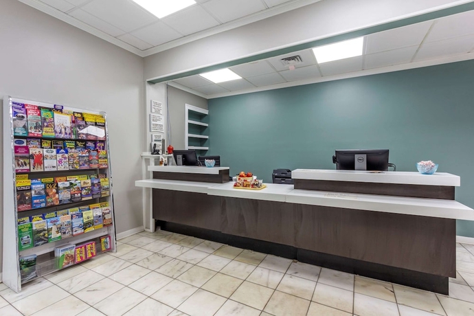 Imagen de los interiores del Hotel Quality Inn and Suites, Pawleys Island. Foto 17