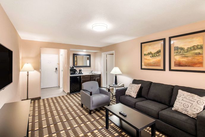 Imagen de la habitación del Hotel Quality Inn and Suites Plano East - Richardson. Foto 18