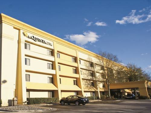 Imagen de la habitación del Hotel Quality Inn and Suites Raleigh Durham Airport. Foto 2