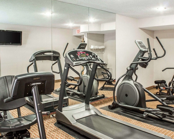 Imagen de los interiores del Hotel Quality Inn and Suites Raleigh North. Foto 18