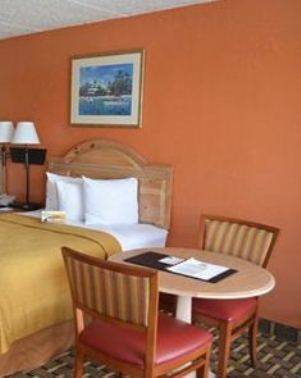 Imagen de la habitación del Hotel Quality Inn and Suites Riverfront. Foto 8