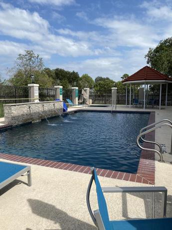 Imagen de la piscina del Hotel Quality Inn and Suites, Rosenberg. Foto 11