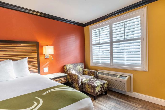 Imagen de la habitación del Hotel Quality Inn and Suites, Sacramento. Foto 4