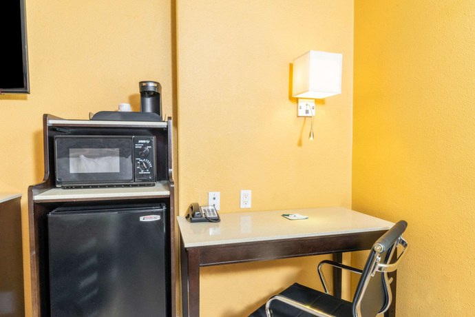 Imagen de la habitación del Hotel Quality Inn and Suites, Sacramento. Foto 8