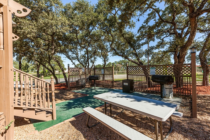 Imagen de los exteriores del Hotel Quality Inn and Suites Seaworld North. Foto 6