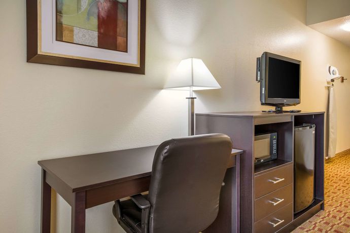 Imagen de la habitación del Hotel Quality Inn and Suites, Sellersburg. Foto 8