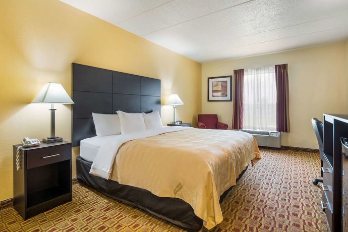 Imagen de la habitación del Hotel Quality Inn and Suites, Sellersburg. Foto 11