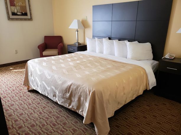 Imagen de la habitación del Hotel Quality Inn and Suites, Sellersburg. Foto 13
