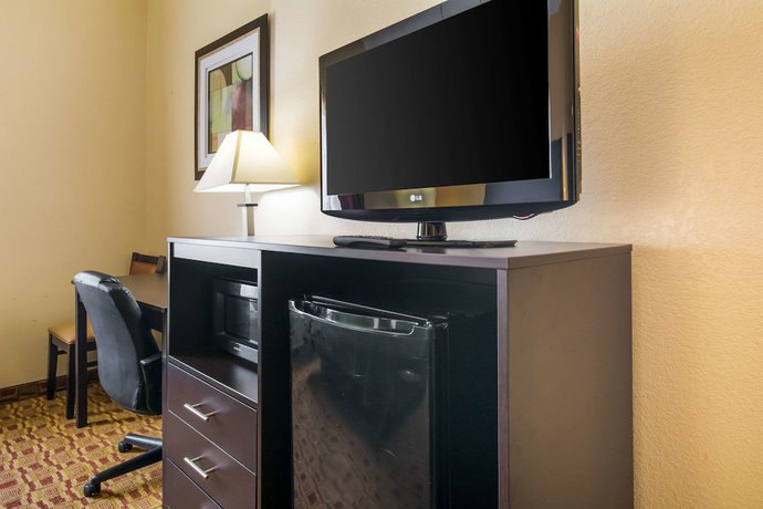 Imagen de la habitación del Hotel Quality Inn and Suites, Sellersburg. Foto 15