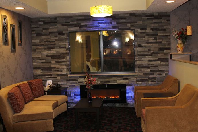 Imagen de los interiores del Hotel Quality Inn and Suites South Bend Airport. Foto 19