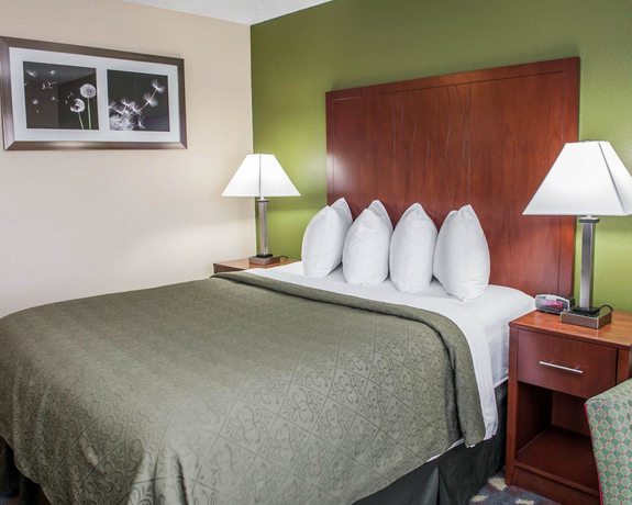 Imagen de la habitación del Hotel Quality Inn and Suites South Bend Airport. Foto 10