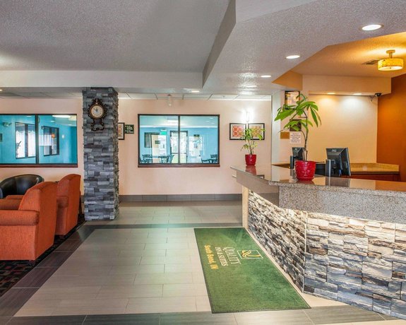 Imagen de los interiores del Hotel Quality Inn and Suites South Bend Airport. Foto 20