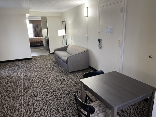 Imagen de la habitación del Hotel Quality Inn and Suites Spring Lake - Fayetteville Near Fort Liberty. Foto 7