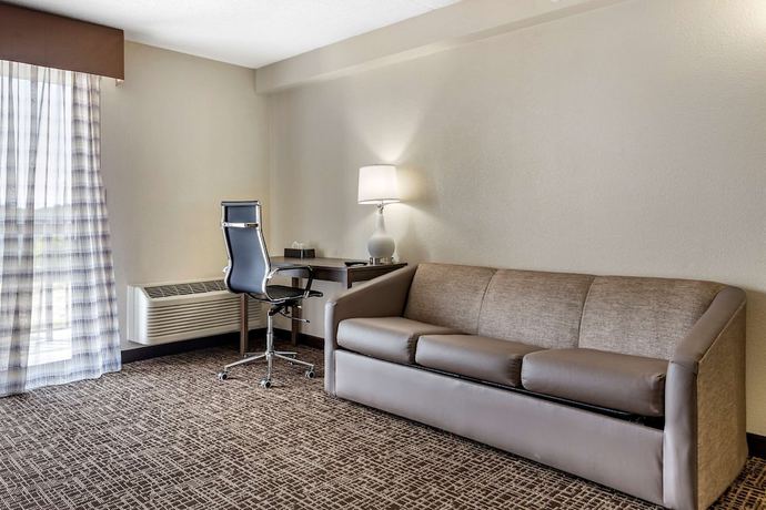 Imagen de la habitación del Hotel Quality Inn and Suites Spring Lake - Fayetteville Near Fort Liberty. Foto 11