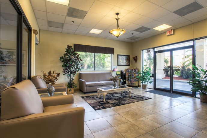 Imagen de los interiores del Hotel Quality Inn and Suites St Augustine Beach Area. Foto 16