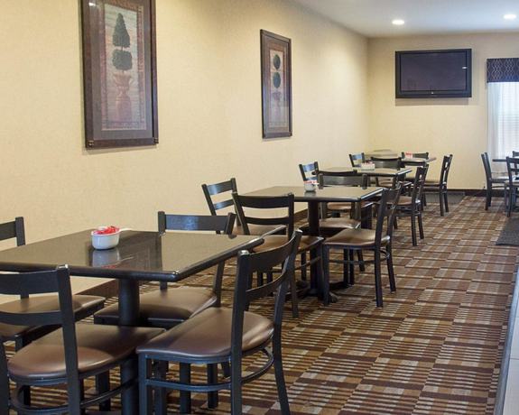 Imagen del bar/restaurante del Hotel Quality Inn and Suites, Stafford. Foto 6