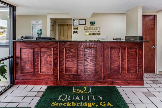 Imagen de los interiores del Hotel Quality Inn and Suites Stockbridge Atlanta South I-75. Foto 13