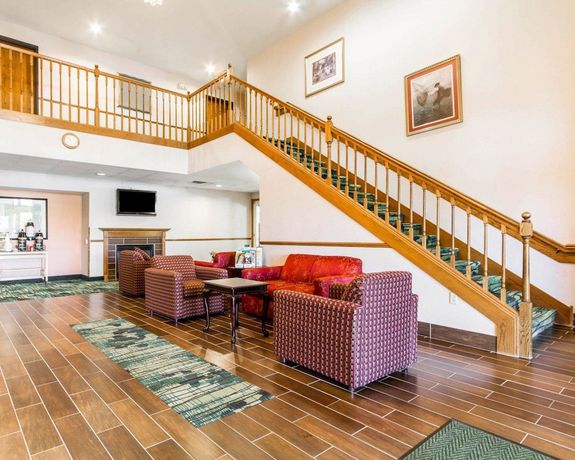 Imagen de los interiores del Hotel Quality Inn and Suites Stoughton - Madison South. Foto 18