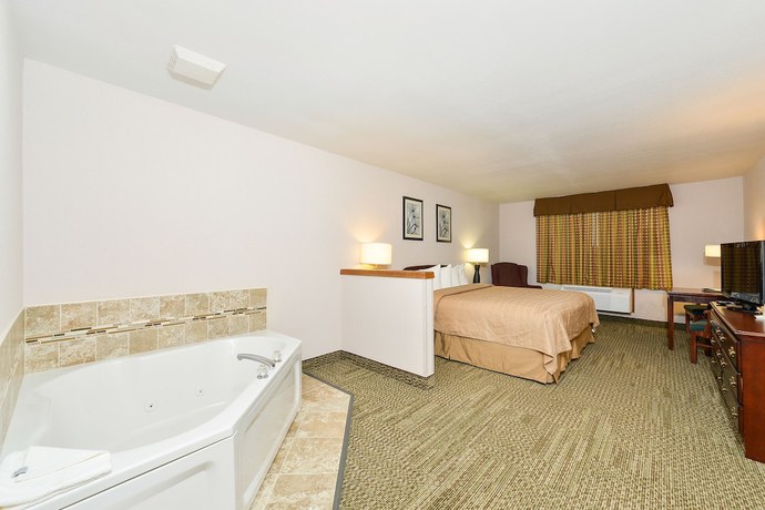 Imagen de la habitación del Hotel Quality Inn and Suites Stoughton - Madison South. Foto 12