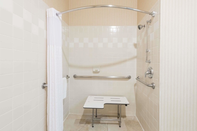Imagen de la habitación del Hotel Quality Inn and Suites Sunport Airport Albuquerque. Foto 13