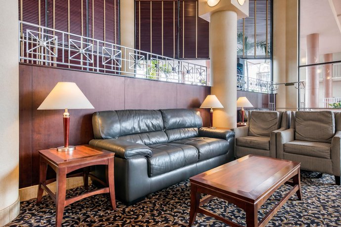 Imagen de los interiores del Hotel Quality Inn and Suites Tarpon Springs South. Foto 19