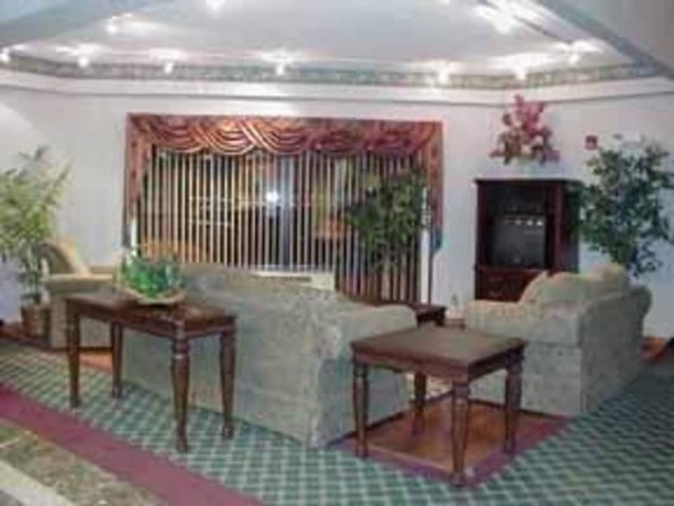 Imagen de los interiores del Hotel Quality Inn and Suites, Thomasville. Foto 15