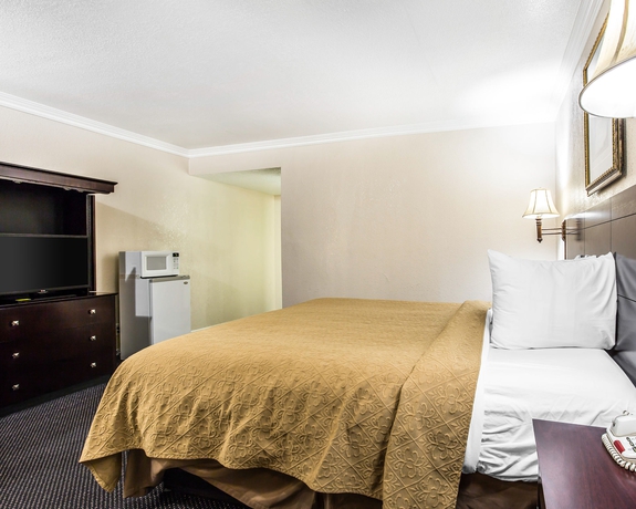 Imagen de la habitación del Hotel Quality Inn and Suites Thousand Oaks - Us101. Foto 8