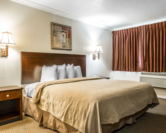 Imagen de la habitación del Hotel Quality Inn and Suites Thousand Oaks - Us101. Foto 9