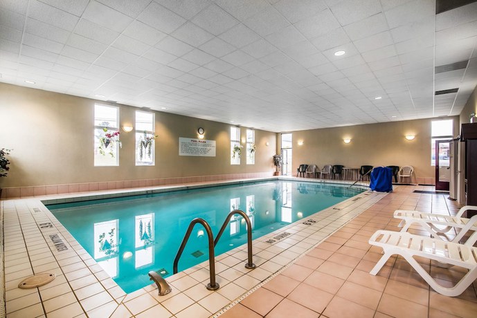 Imagen de la piscina del Hotel Quality Inn and Suites, Towanda. Foto 10