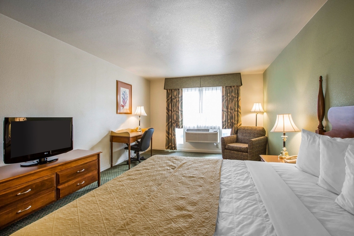 Imagen de la habitación del Hotel Quality Inn and Suites, Tulare. Foto 11