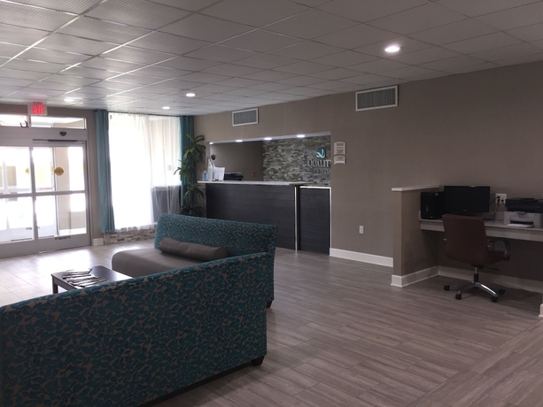 Imagen de los interiores del Hotel Quality Inn and Suites University Area. Foto 17