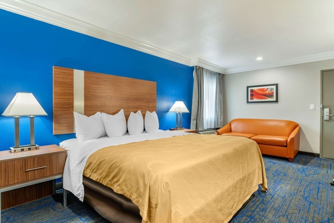 Imagen de la habitación del Hotel Quality Inn and Suites Vacaville. Foto 2