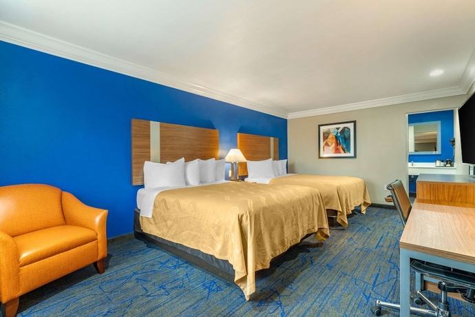 Imagen de la habitación del Hotel Quality Inn and Suites Vacaville. Foto 7