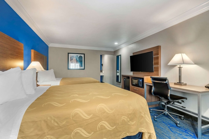 Imagen de la habitación del Hotel Quality Inn and Suites Vacaville. Foto 9