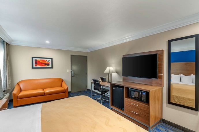 Imagen de la habitación del Hotel Quality Inn and Suites Vacaville. Foto 13