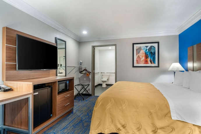 Imagen de la habitación del Hotel Quality Inn and Suites Vacaville. Foto 14