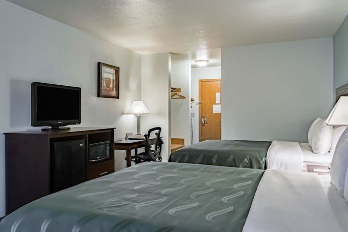 Imagen de la habitación del Hotel Quality Inn and Suites Vancouver North. Foto 5