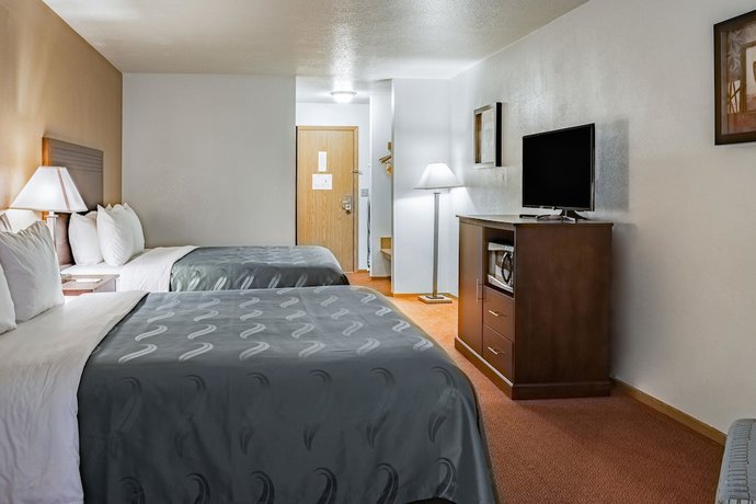 Imagen de la habitación del Hotel Quality Inn and Suites Vancouver North. Foto 8