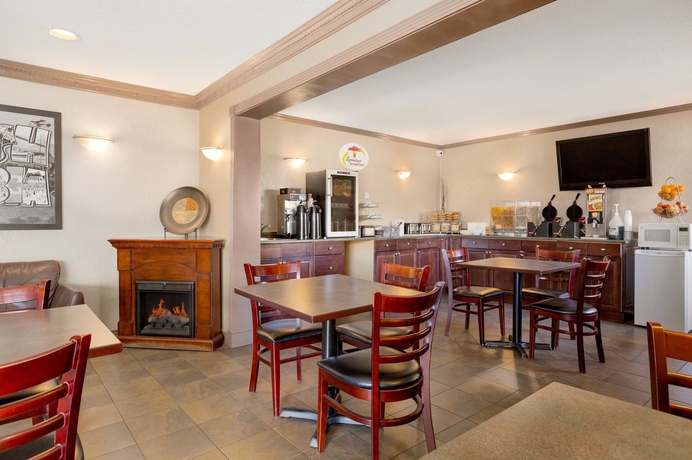 Imagen del bar/restaurante del Hotel Quality Inn and Suites, Vernon. Foto 3