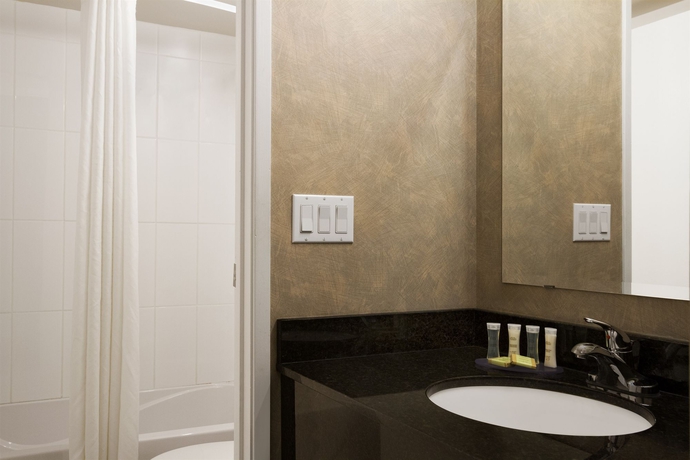 Imagen de la habitación del Hotel Quality Inn and Suites, Vernon. Foto 10
