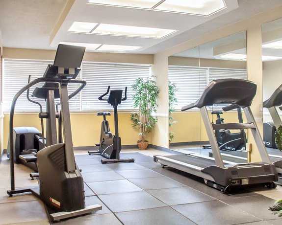 Imagen de los interiores del Hotel Quality Inn and Suites Vestal Binghamton Near University. Foto 8