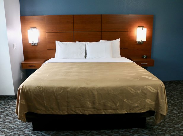 Imagen de la habitación del Hotel Quality Inn and Suites Watertown Fort Drum. Foto 14