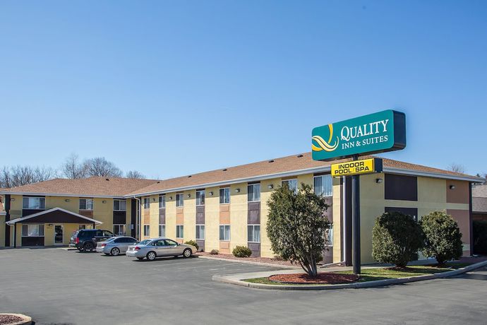 Imagen general del Hotel Quality Inn and Suites, West Bend. Foto 1