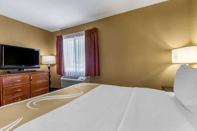 Imagen de la habitación del Hotel Quality Inn and Suites Westminster Seal Beach. Foto 16