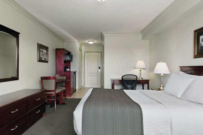 Imagen de la habitación del Hotel Quality Inn and Suites, Whitecourt. Foto 11