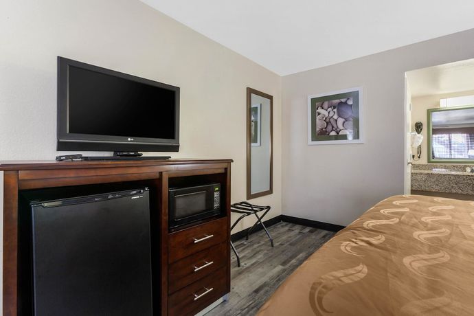 Imagen de la habitación del Hotel Quality Inn and Suites near Downtown Mesa. Foto 10
